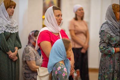 В день престольного праздника в храме Нерукотворного Образа Спасителя г. Саратова прошло архиерейское богослужение