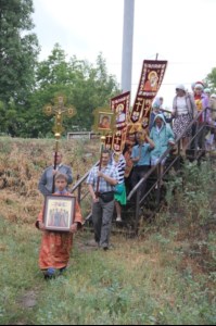 В день столетней годовщины расстрела царской семьи в Саратове состоялся крестный ход