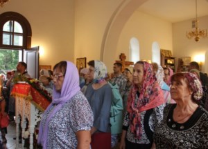 В день столетней годовщины расстрела царской семьи в Саратове состоялся крестный ход