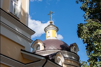 Митрополит Игнатий совершил поездку по храмам Центрального благочиния