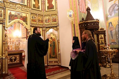 Митрополит Игнатий посетил Иоанновский женский монастырь