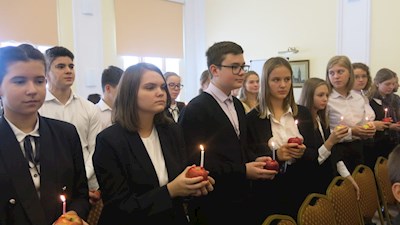 Русская православная классическая гимназия отметила день небесного покровителя