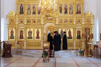 Митрополит Игнатий совершил поездку по храмам Центрального благочиния