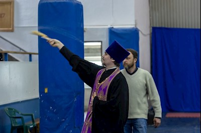 Священнослужители благословили участников соревнований «Спорт против терроризма»