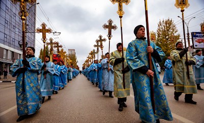 Крестный ход в день Казанской иконы Божией Матери