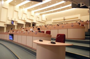 Митрополит Лонгин принял участие в депутатских слушаниях на тему «Семейная политика. Законодательное обеспечение»