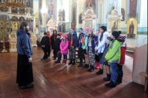 Юные скауты посетили Казанский храм Петровска