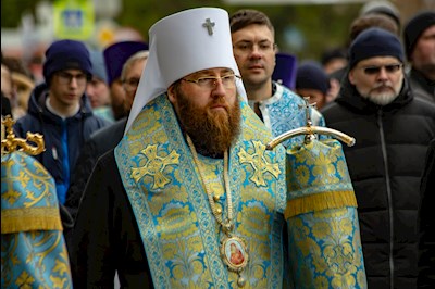 Крестный ход в день Казанской иконы Божией Матери