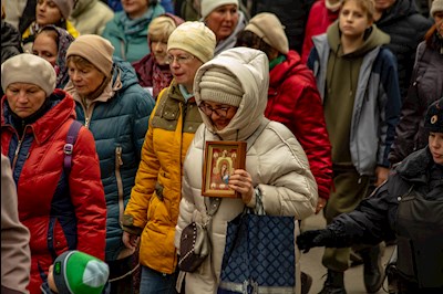 Крестный ход в день Казанской иконы Божией Матери