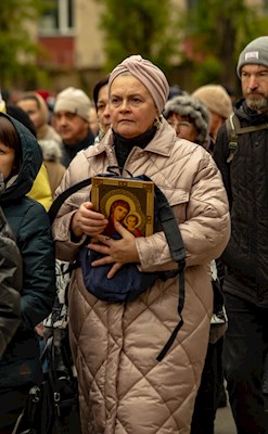 Крестный ход в день Казанской иконы Божией Матери