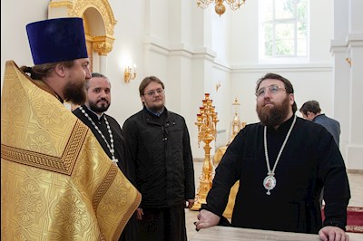Митрополит Игнатий совершил поездку по храмам Всехсвятского благочиния