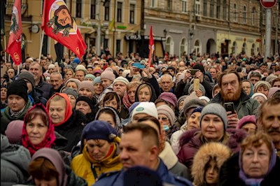 Крестный ход в день Казанской иконы Божией Матери