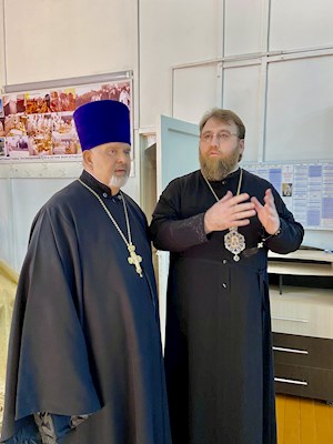 Митрополит Игнатий посетил места боевой славы в Волгограде