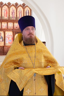 Митрополит Игнатий совершил поездку по храмам Всехсвятского благочиния