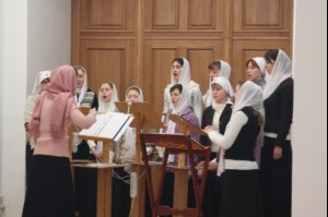 Божественная литургия в Свято-Алексиевском женском монастыре Саратова