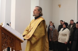 Божественная литургия в Свято-Алексиевском женском монастыре Саратова