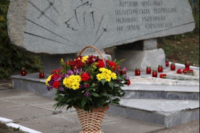 На Воскресенском кладбище совершена панихида по жертвам политических репрессий