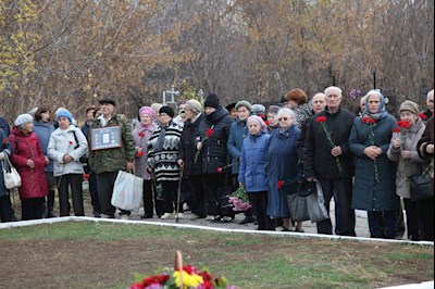 На Воскресенском кладбище совершена панихида по жертвам политических репрессий