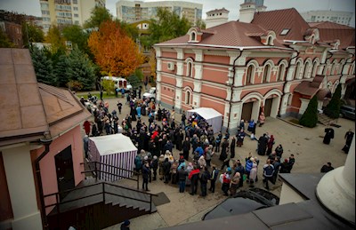 Крестный ход в день Казанской иконы Божией Матери