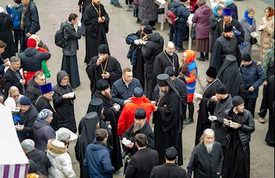 Крестный ход в день Казанской иконы Божией Матери