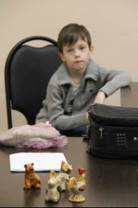 Ребята из «Патриота» познакомились с мастером саратовской глиняной игрушки