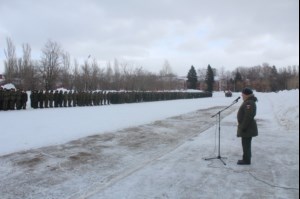 Священник поздравил военных с Днем защитника Отечества