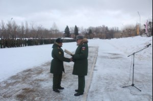 Священник поздравил военных с Днем защитника Отечества