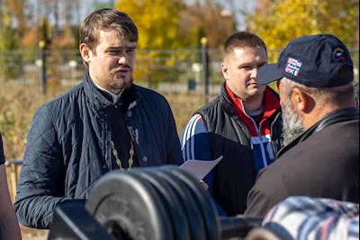 Православная молодежь приняла участие в соревнованиях по силовому многоборью