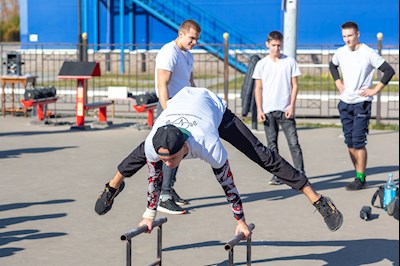 Православная молодежь приняла участие в соревнованиях по силовому многоборью