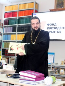 Педагоги православной гимназии познакомились с проектом по изготовлению тактильных