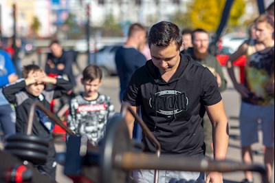 Православная молодежь приняла участие в соревнованиях по силовому многоборью