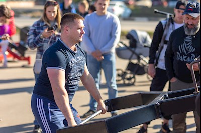 Православная молодежь приняла участие в соревнованиях по силовому многоборью