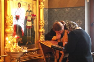 Всенощное бдение в Свято-Троицком соборе Саратова