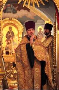 Всенощное бдение в Свято-Троицком соборе Саратова