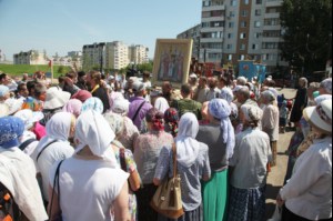 Начало крестного хода в Вавилов Дол