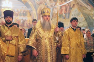 Всенощное бдение в Свято-Троицком соборе Саратова
