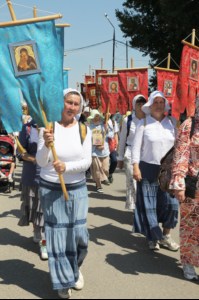 Начало крестного хода в Вавилов Дол