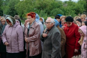 Состоялся молебен на начало строительство храма в р.п. Октябрьский городок Татищевского района