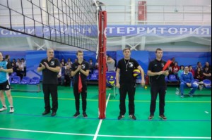 В Татищево прошел рождественский турнир по волейболу