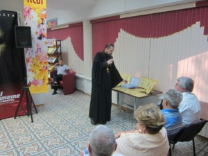Состоялась презентация книги для слепых «Жития Саратовских святых»