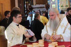 Божественная литургия в Благовещенском кафедральном соборе г. Воронежа