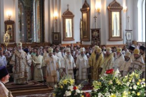 Божественная литургия в Благовещенском кафедральном соборе г. Воронежа