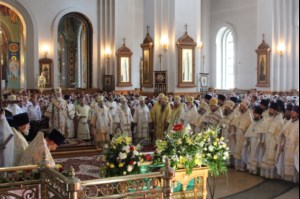 Божественная литургия в Благовещенском кафедральном соборе г. Воронежа