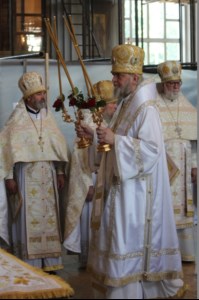 Божественная литургия в Благовещенском кафедральном соборе г. Воронежа