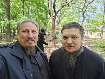 Более семидесяти человек приняли участие в уборке территории лагеря «Солнечный»