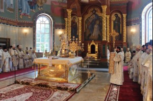 Божественная литургия в Благовещенском кафедральном соборе г. Воронежа