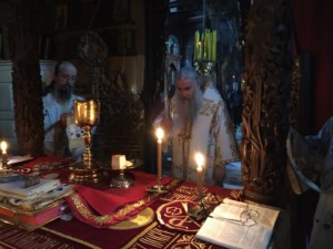 Митрополит Лонгин совершил Литургию в Афонском болгарском монастыре Зограф