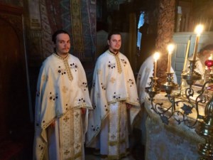 Божественная литургия в Афонском болгарском монастыре Зограф