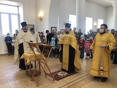 Освящены колокола храма во имя Новомучеников и исповедников Саратовских