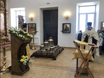 Освящены колокола храма во имя Новомучеников и исповедников Саратовских